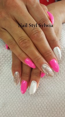 comblage en couleurs et strass bdr 13340 Rognac